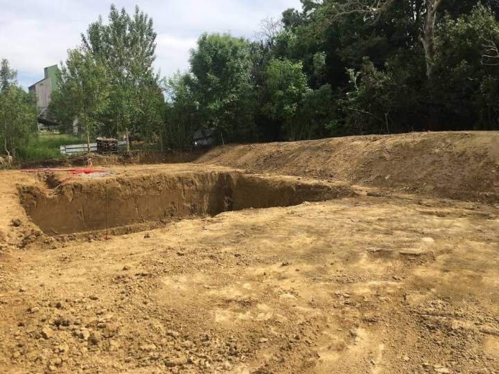 Préparation de terrains pour la mise en place de bassins